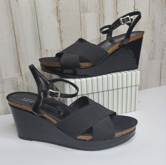 Donald J Pliner Bente Black Patent Ankle Strap Wedge Sandals Shoes 9.5 - Picture 6 of 16